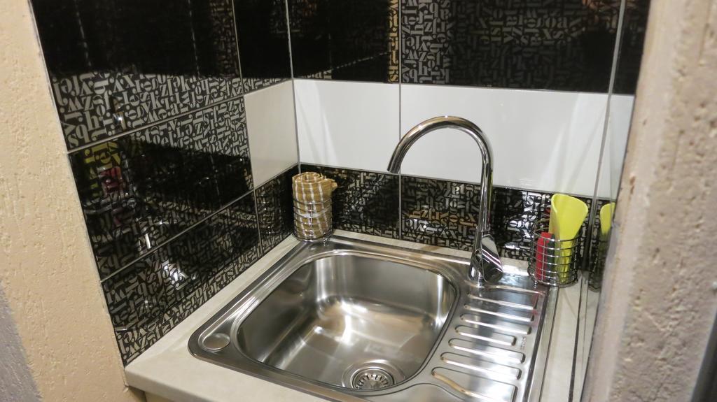 Cat Garden Superior Apartments รีกา ภายนอก รูปภาพ